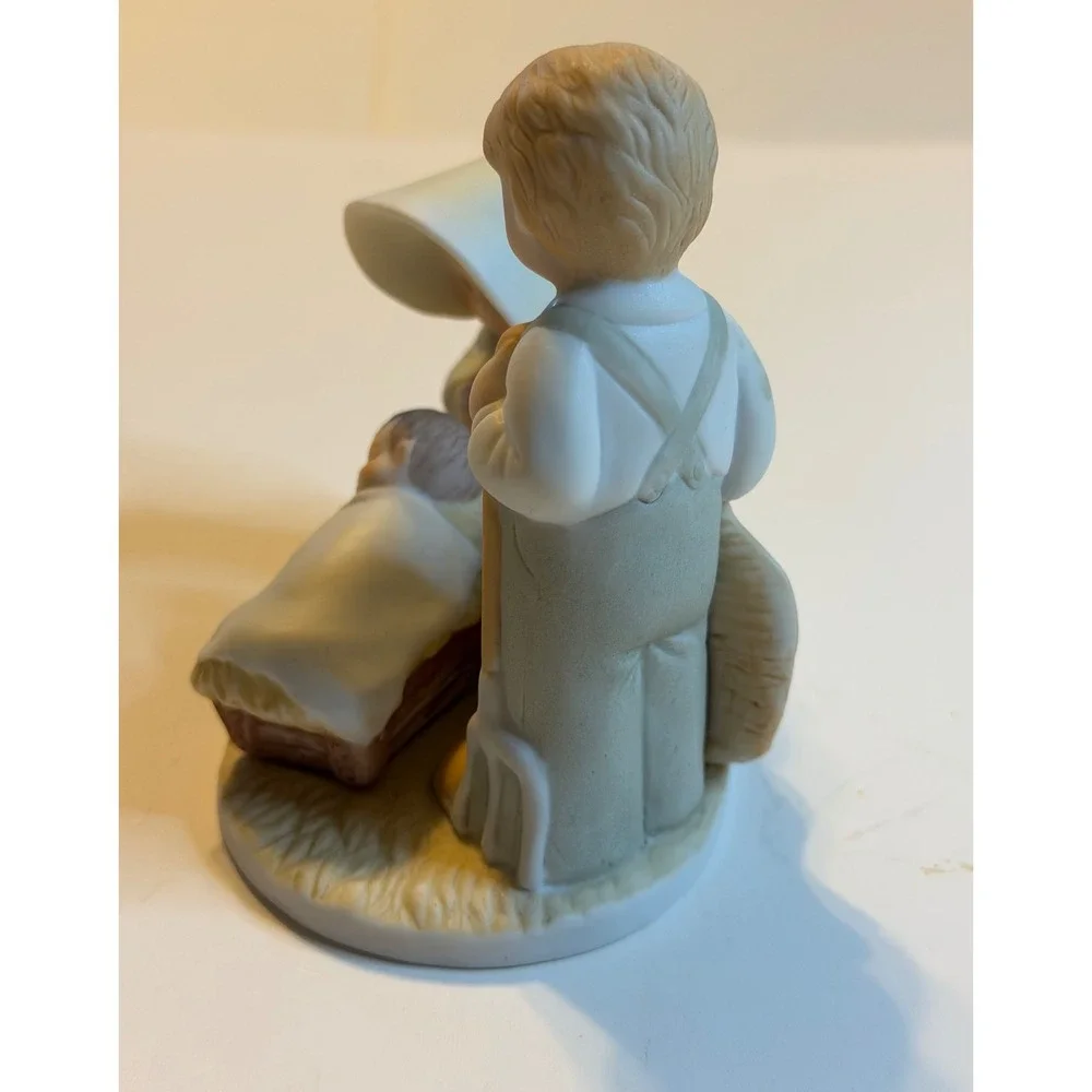 Vintage Homco Circle‎ of Friends Nativity Scene 1990 Porcelain Figurine